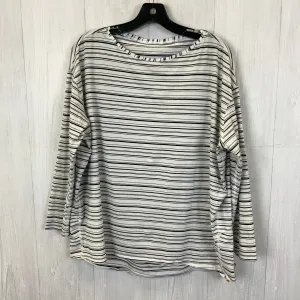Athletic Top Long Sleeve Collar By Lululemon In Black & White, Size: 20