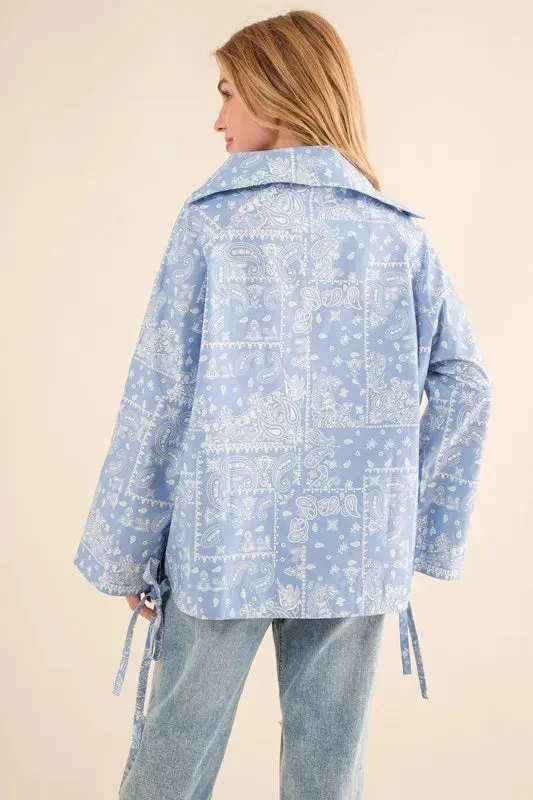 Bandana Pattern Lace Up Detailed Windbreaker